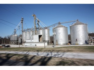 TRACT 2 - DECHERD - KOKOMO GRAIN CO. TENNESSEE AUCTION - 2 TRACTS IN DECHERD & TULLAHOMA, TENNESSEE